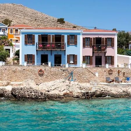 Leleka Χάλκη